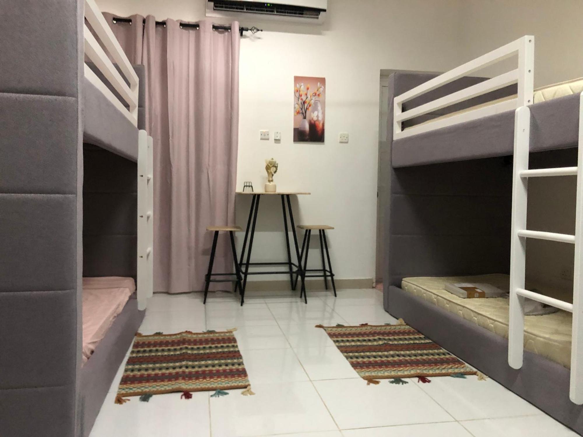 Legacy Hostel Маскат Экстерьер фото