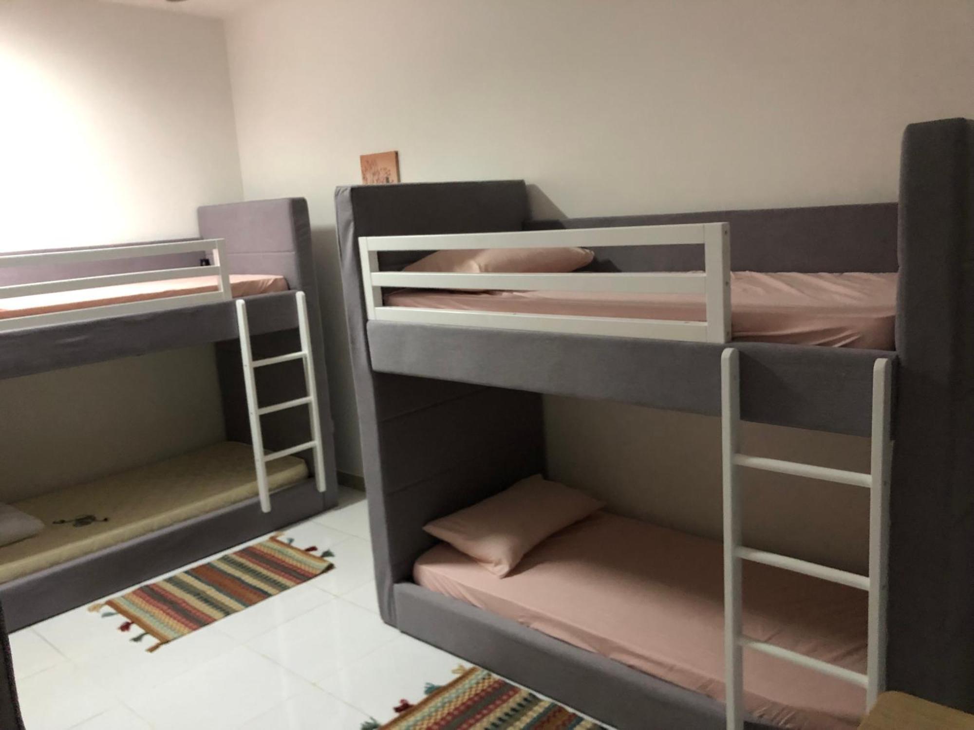 Legacy Hostel Маскат Экстерьер фото